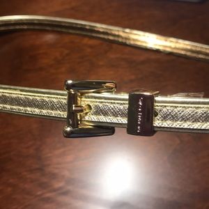 Michael Kors Skinny gold belt